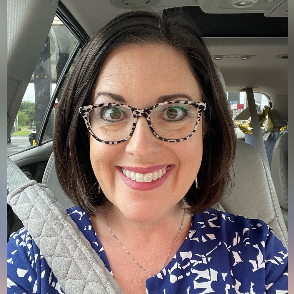 Meet your Posher, Valerie